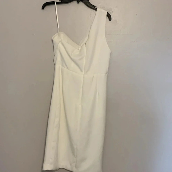 Do+Be One Shoulder Asymmetric Overlap Dress Size Large Color White NWT - Picture 4 of 11